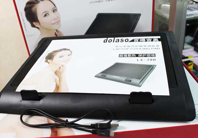 Đế Tản Nhiệt Laptop Dolaso XL-790 2 Quạt 4 Cổng USB Tiện Dụng